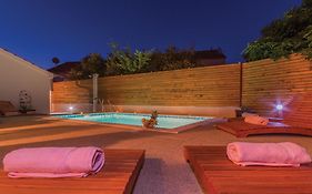Apartments Joso With Pool